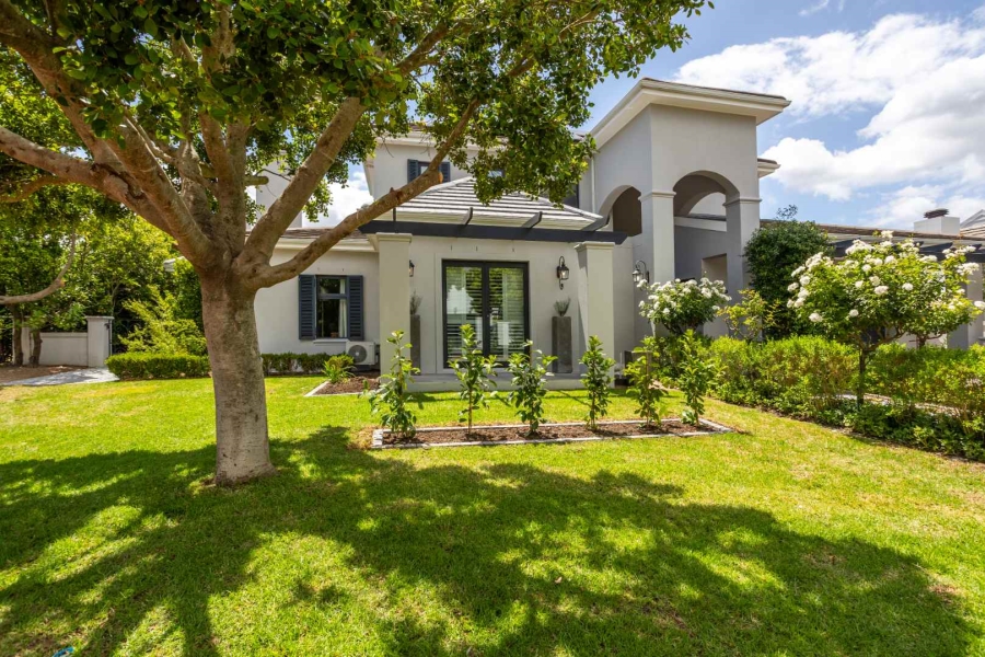 4 Bedroom Property for Sale in Val De Vie Estate Western Cape